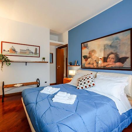 Rembrandt 22 Apartment Milan Exterior photo